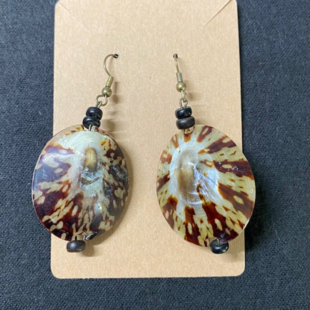 Sea Shell Dangling Earrings